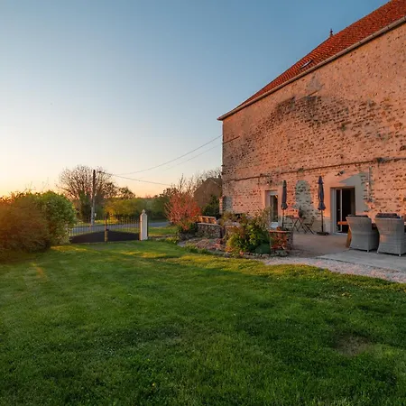 La Maison De La Liberte Séjour à la campagne Laferté-sur-Amance