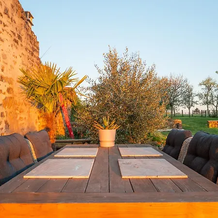 La Maison De La Liberte *